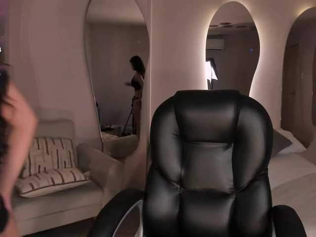 ValeriaVelvet's BongaCams show and profile