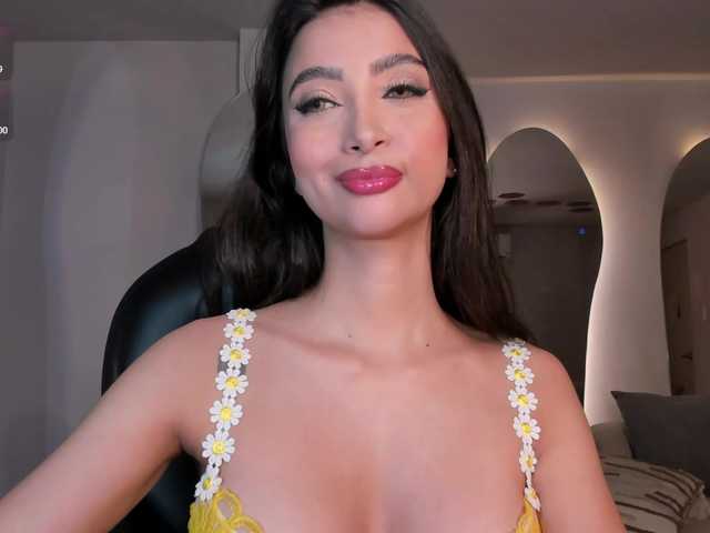 ValeriaVelvet live cam on BongaCams