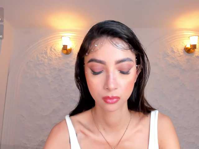 ValeriaVelvet live cam on BongaCams