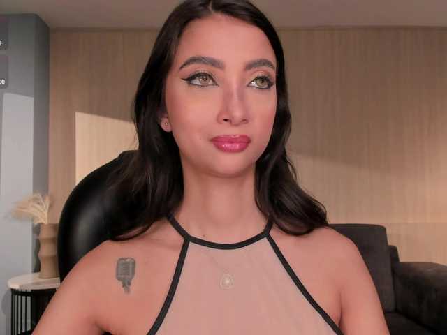ValeriaVelvet live cam on BongaCams