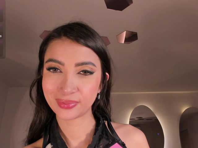 ValeriaVelvet's BongaCams show and profile