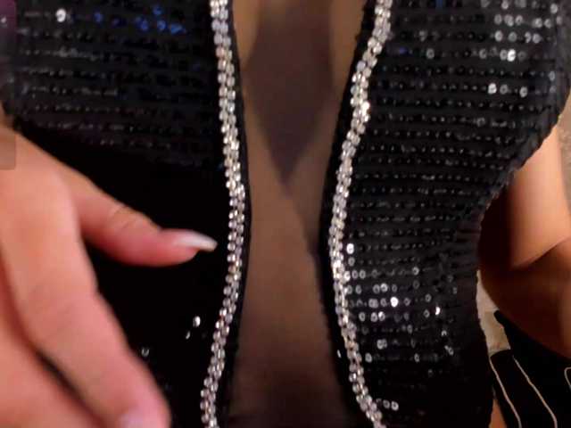 ValeriaVelvet's BongaCams show and profile