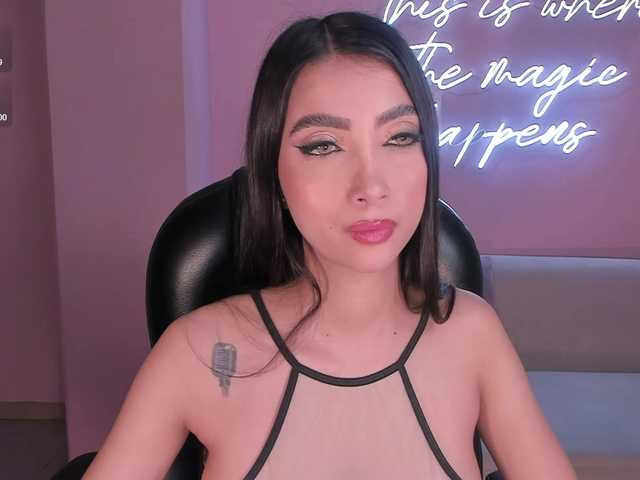 ValeriaVelvet live cam on BongaCams