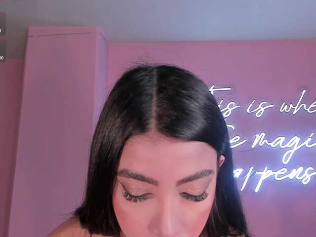 ValeriaVelvet live webcam show