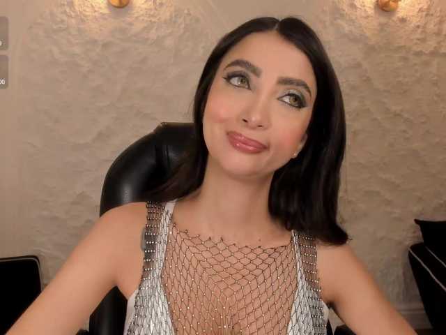 ValeriaVelvet live cam on BongaCams