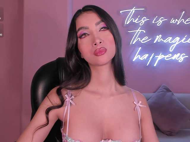 ValeriaVelvet live webcam show