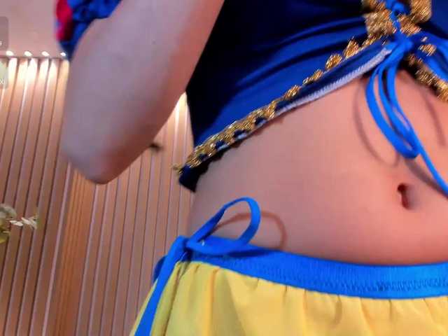 ValeriaVelvet live cam on BongaCams