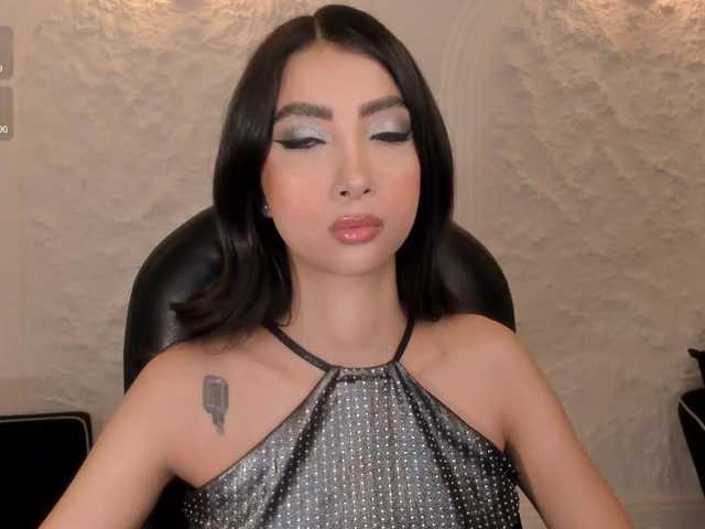 ValeriaVelvet live cam on BongaCams