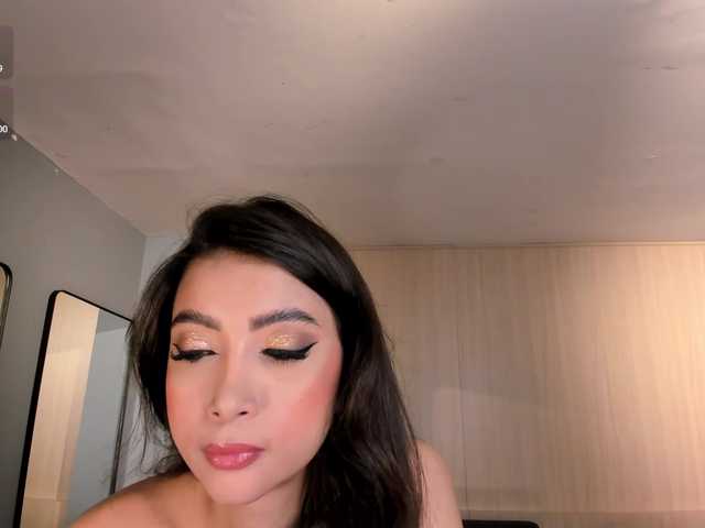 ValeriaVelvet live cam on BongaCams