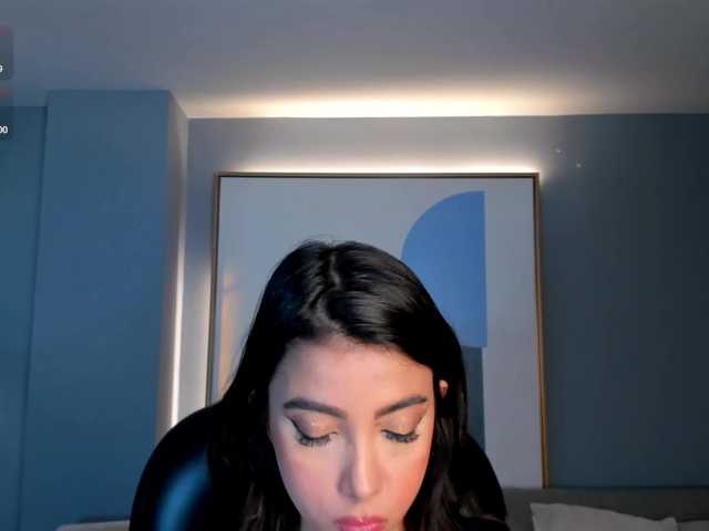 ValeriaVelvet live cam on BongaCams