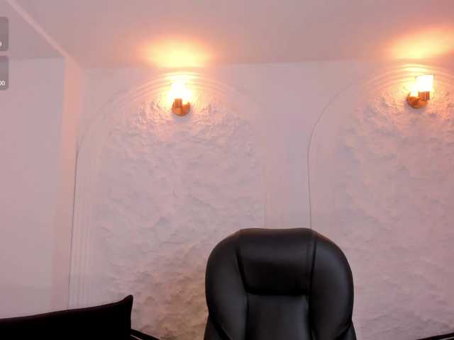 ValeriaVelvet live cam on BongaCams