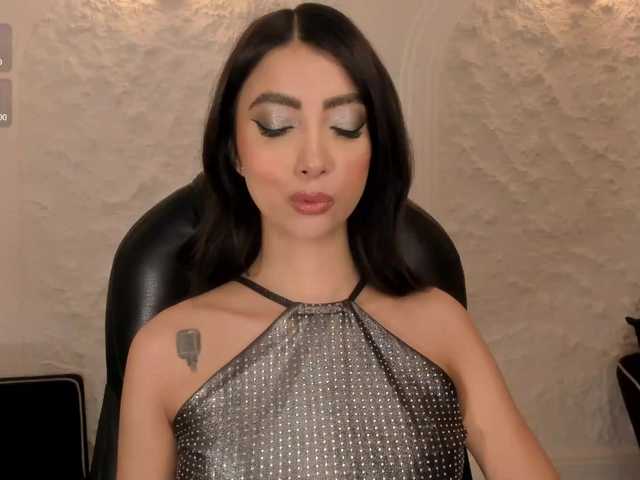 ValeriaVelvet live cam on BongaCams
