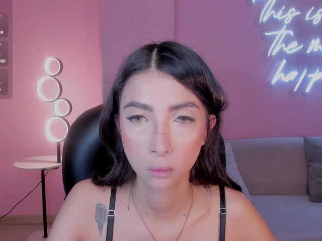 ValeriaVelvet live cam on BongaCams