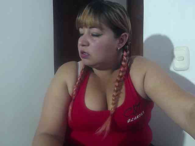 Jones-scarlet - Girl 