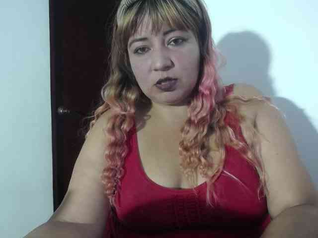 jones-scarlet webcam
