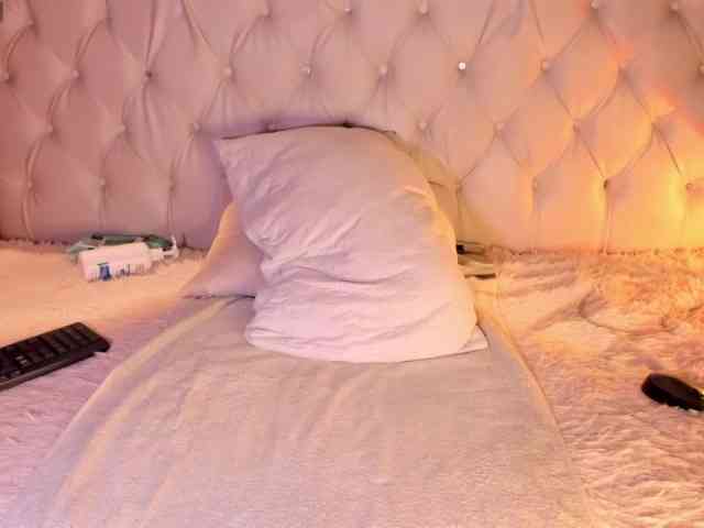 Aidan-twink Sex Cam Show