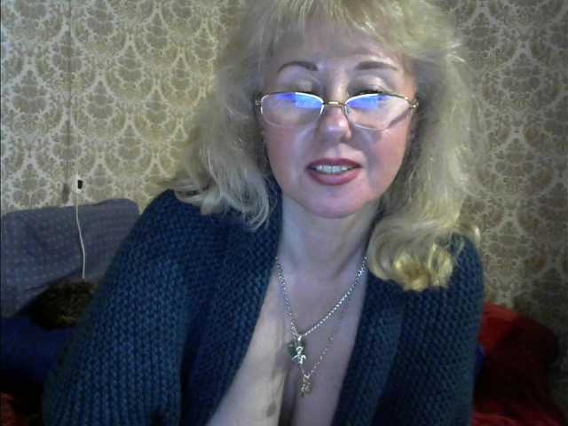 SweetieAngel's BongaCams show and profile