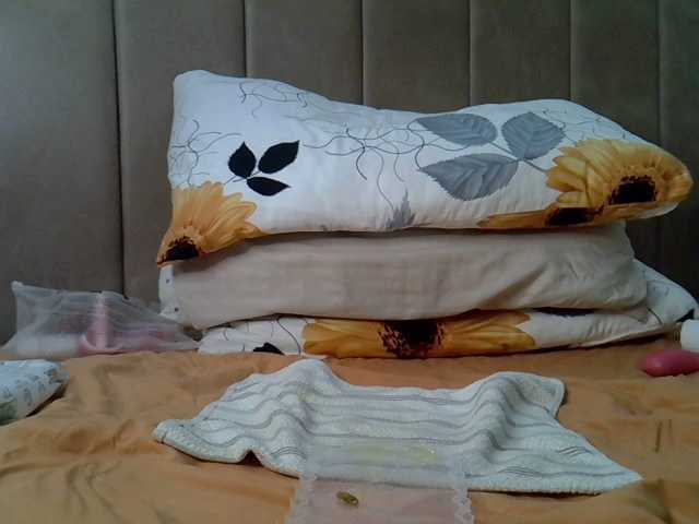 Preview of mia-caramel