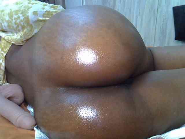 Mia-caramel webcam