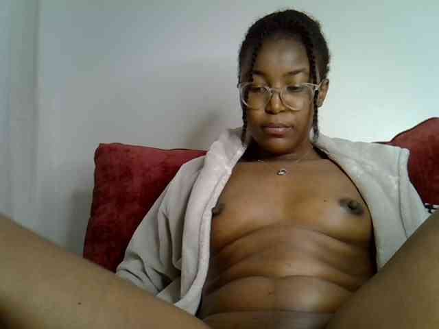 Mia-caramel webcam