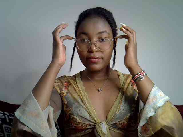 Mia-caramel webcam