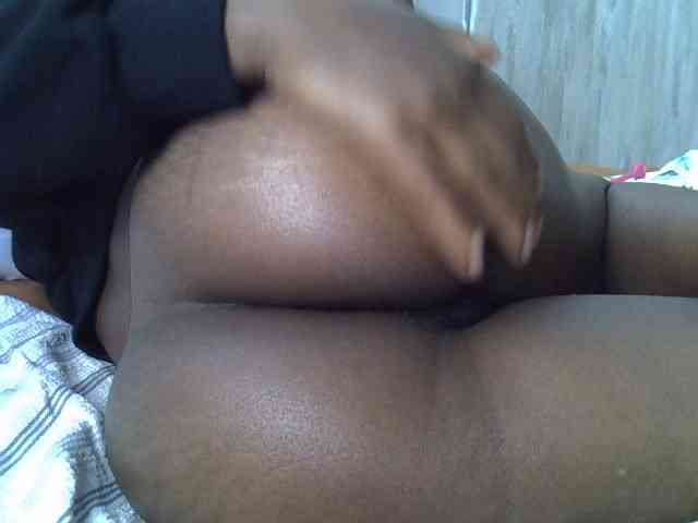 Mia-caramel webcam