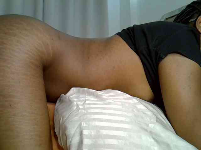 Mia-caramel webcam