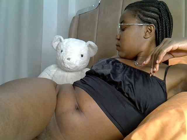 Mia-caramel webcam