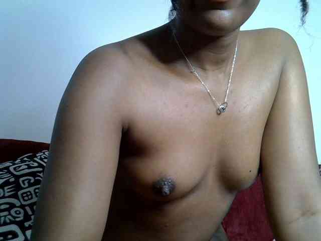Mia-caramel webcam