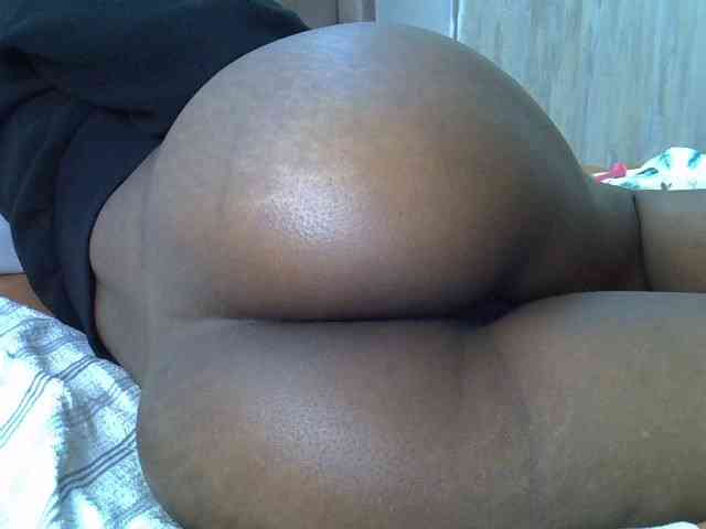 Mia-caramel webcam