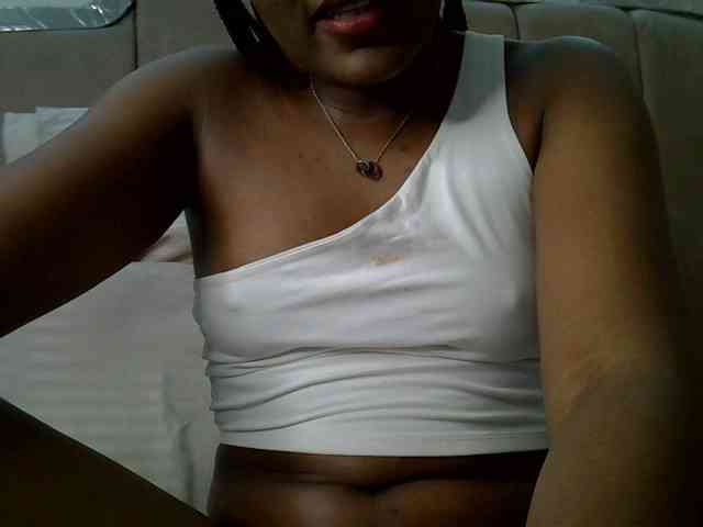 Mia-caramel webcam
