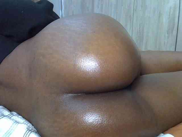 Mia-caramel webcam