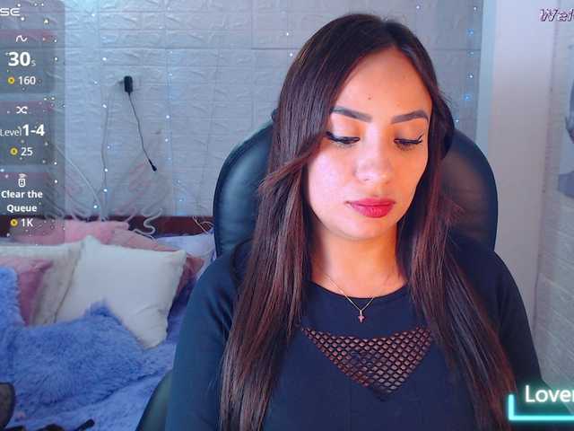 paulinagalvis2700 live cam on BongaCams