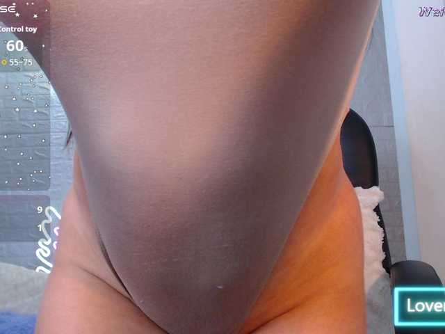 paulinagalvis2700 live cam on BongaCams