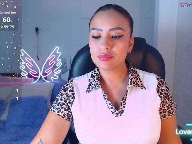 paulinagalvis2700 webcam
