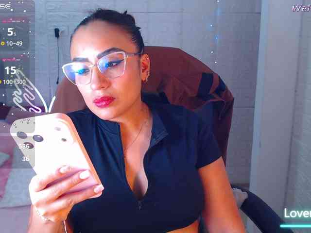 paulinagalvis2700 webcam