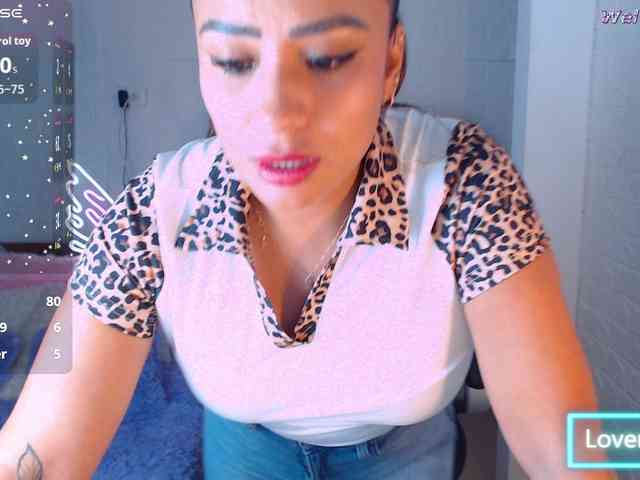paulinagalvis2700 webcam