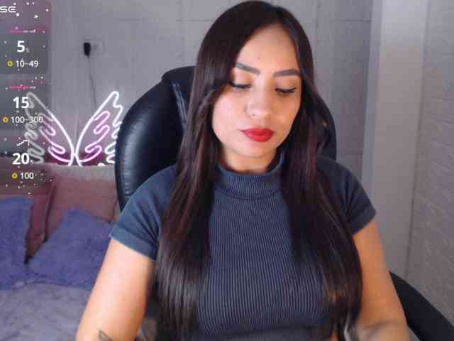 paulinagalvis2700 webcam