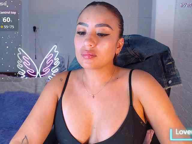 paulinagalvis2700 webcam