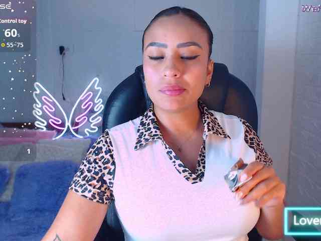 paulinagalvis2700 webcam