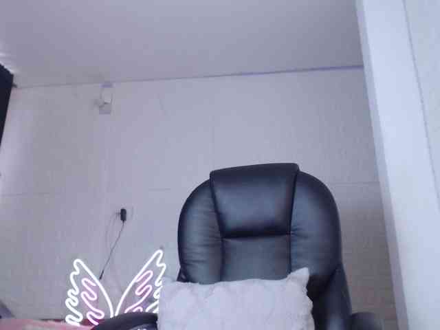 paulinagalvis2700 webcam