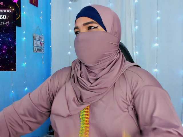 FalakYasin live cam on BongaCams