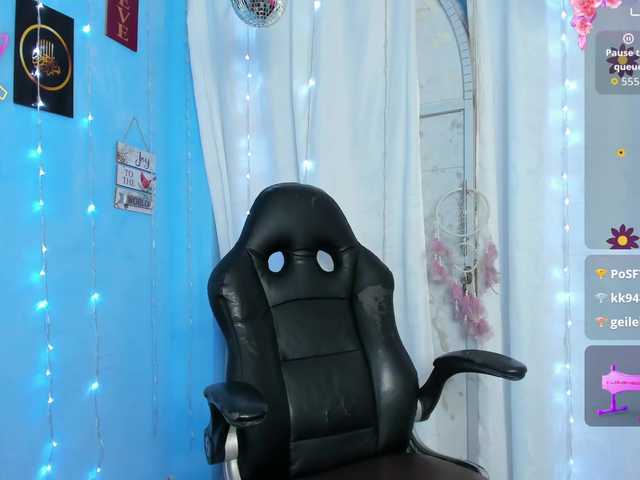 FalakYasin live cam on BongaCams