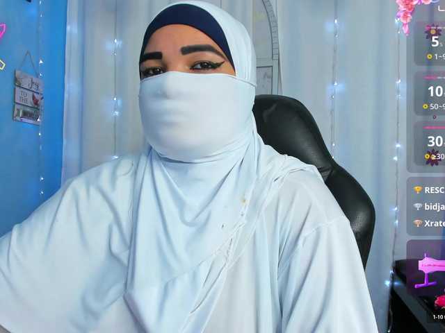 FalakYasin live webcam show