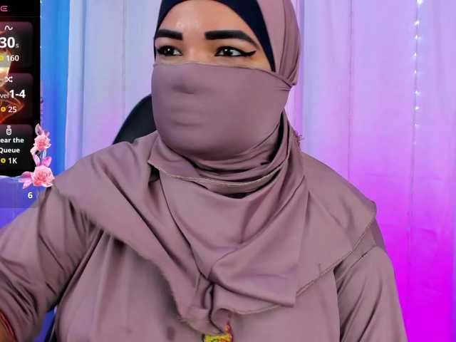 FalakYasin live cam on BongaCams