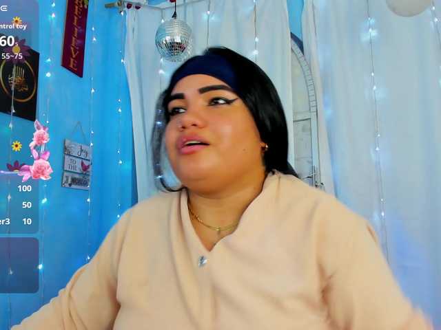 FalakYasin live cam on BongaCams