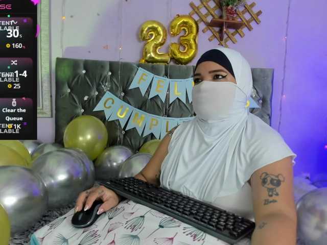FalakYasin live cam on BongaCams