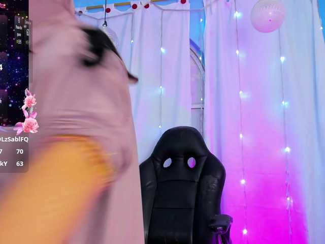 FalakYasin live cam on BongaCams
