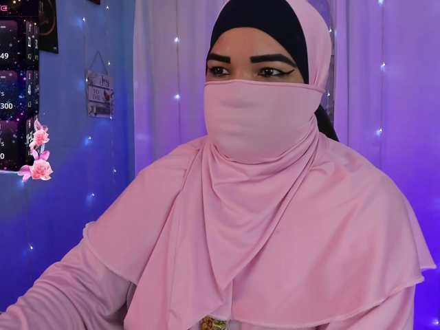 FalakYasin live cam on BongaCams