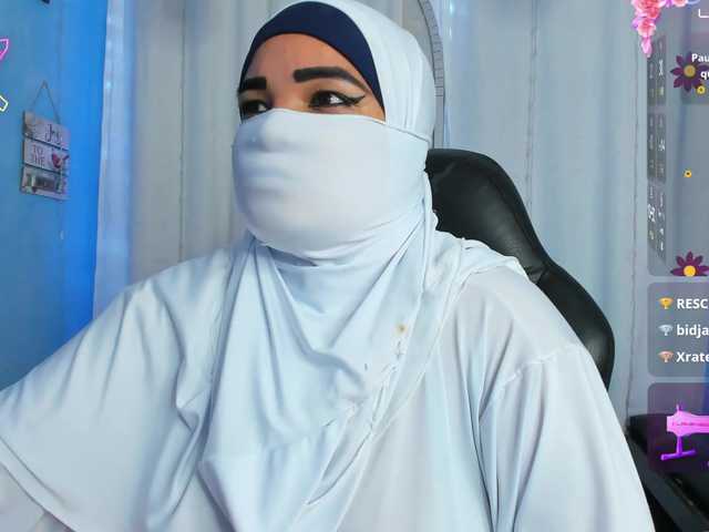 FalakYasin live webcam show